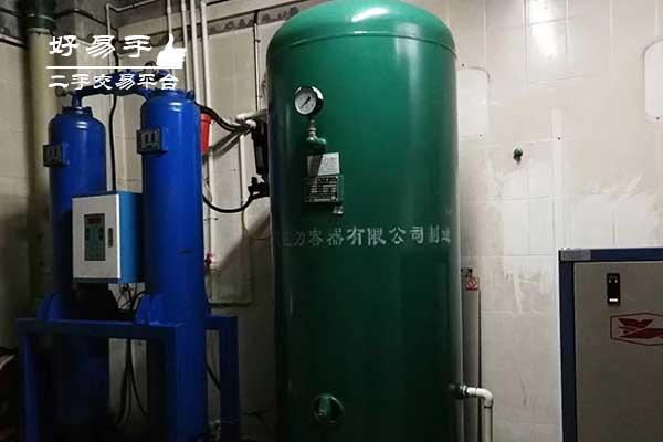 深圳龙岗喷油螺杆压缩机回收现场图片三