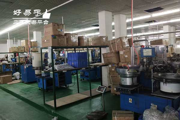 东莞望牛墩工厂废料回收现场图片二