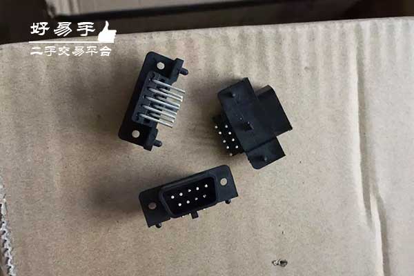龙华大浪龙胜九针串口232接口回收现场图片三