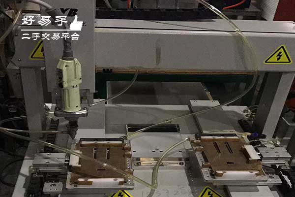 深圳龙华大岭自动锁螺丝机回收现场图片二