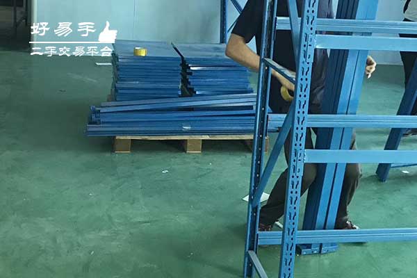 东莞清溪大浦仓储货架回收现场图片二