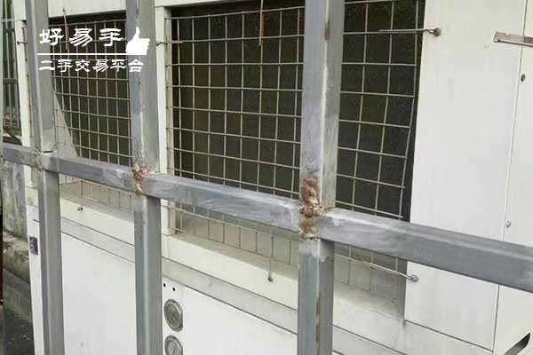 东莞寮步凫山水冷螺杆冷水机回收现场图片一
