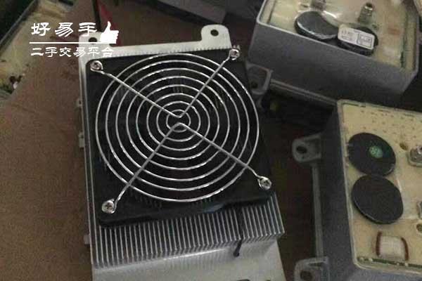 东莞桥头禾坑汽车散热器回收现场图片二