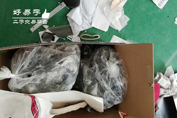 深圳龙岗吉夏工厂库存电源插头回收现场图片二