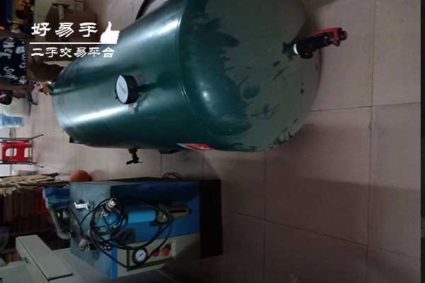 深圳光明楼村10P螺杆式空压机回收现场图片二