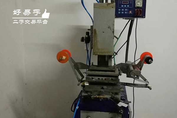 东莞常平卢屋小型活塞空压机回收现场图片二