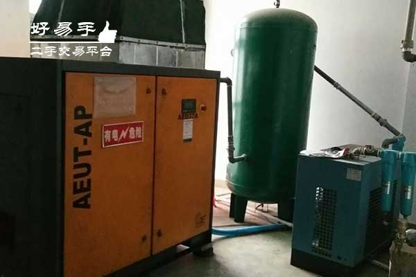 东莞大岭山马蹄岗螺杆空压机回收现场图片一
