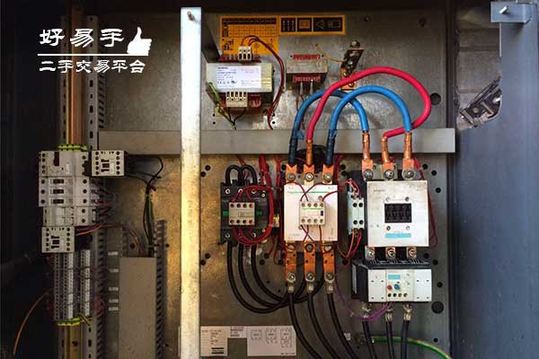 深圳龙华茜坑阿特拉斯G90空压机回收现场图片三