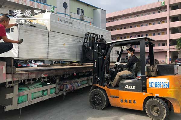 深圳龙华清湖8温区回流焊回收现场图片二