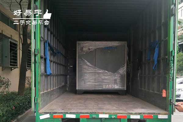 深圳龙岗三联捷豹空压机回收现场图片三