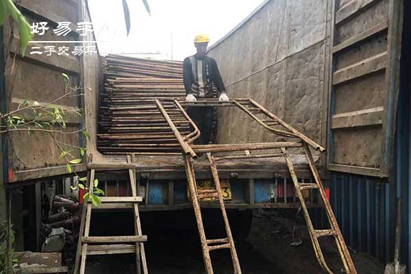 深圳龙岗山厦工地脚手架回收现场图片二
